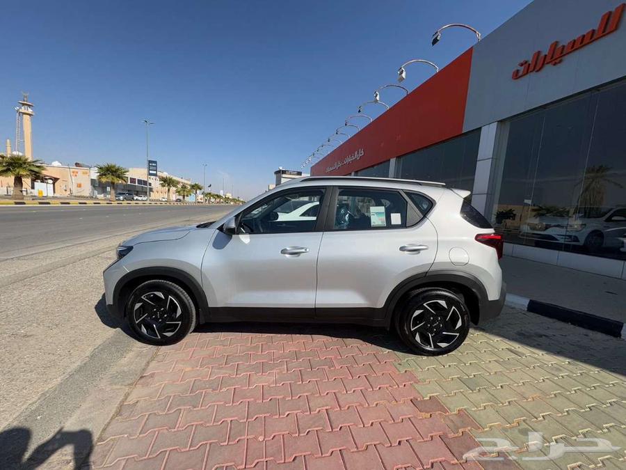 Kia Sonet Standard 2024 available for cash or installments at Sutou3 Alshams63373744477313111