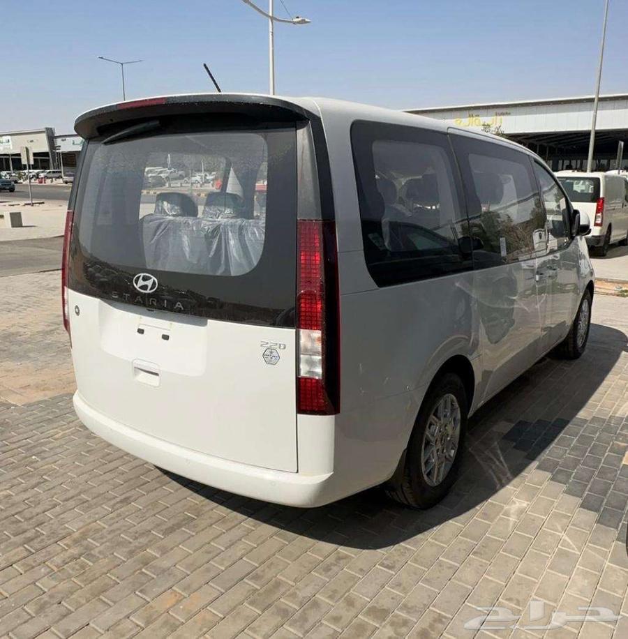 Hyundai Staria 9-seater diesel model 2025 - Saudi63374378472962113