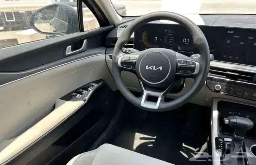 Kia K5 2024 available in various categories and colors63369046251523114