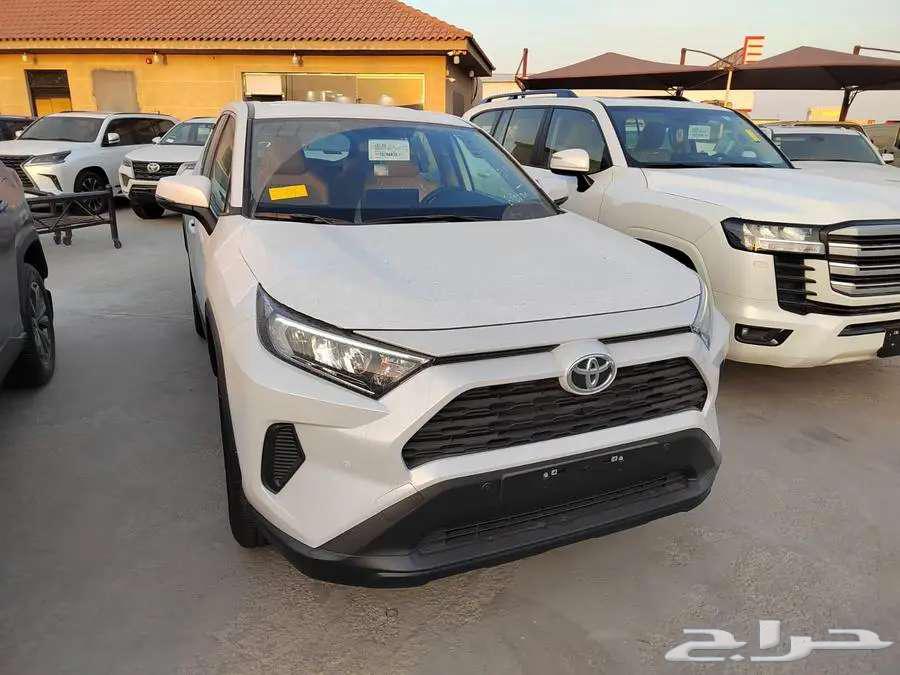 Toyota RAV4 2025 LE Standard without DAB63368753776001111