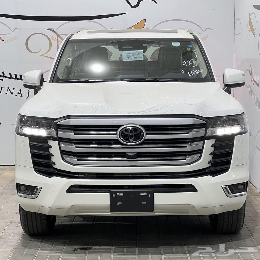 تويوتا لاندكروزر GXR رقم4 و3 و2 بنزين 2025 بأقل الأسعار63370554143105114
