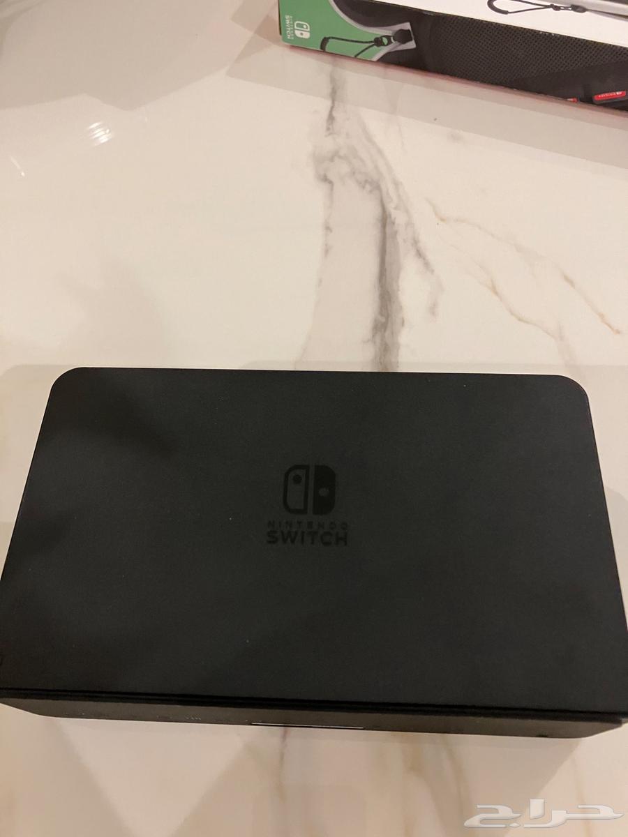 Used Nintendo Switch OLED (64 GB)63238804904706113