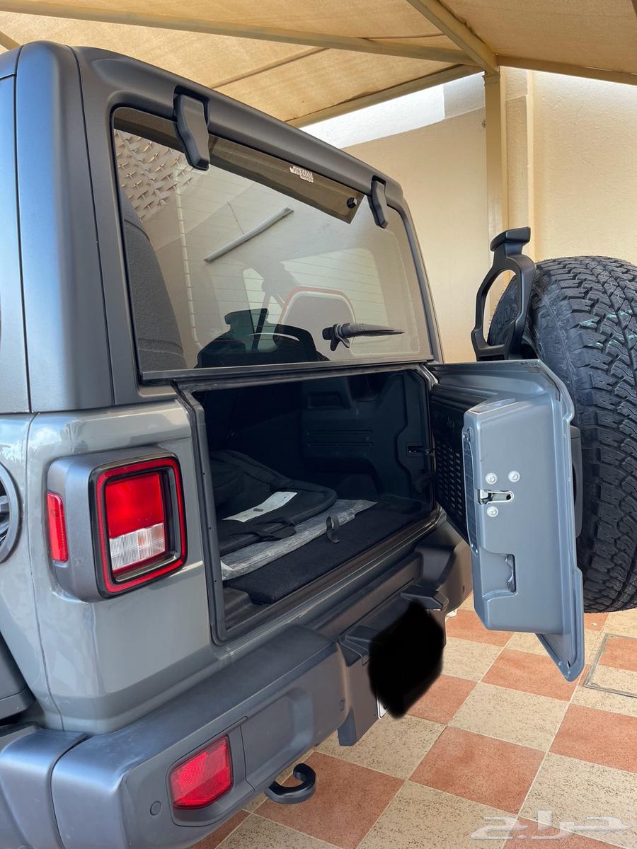 Jeep Wrangler 2019 with low mileage63365322906626114