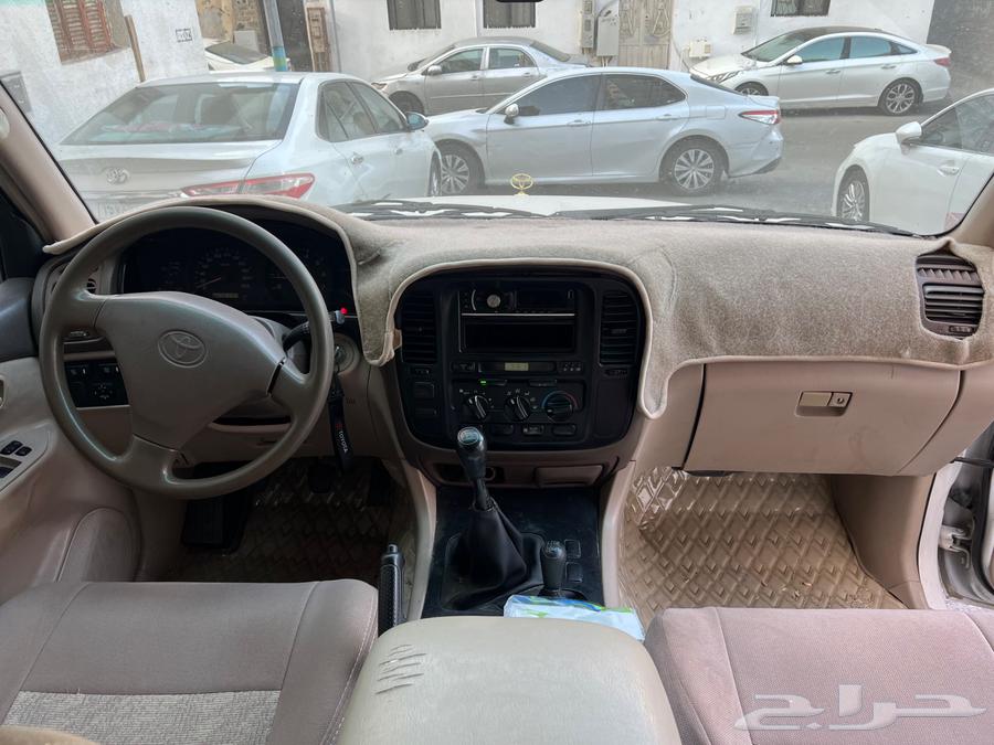 جيب تويوتا لاندكروزر 200063008405622787111