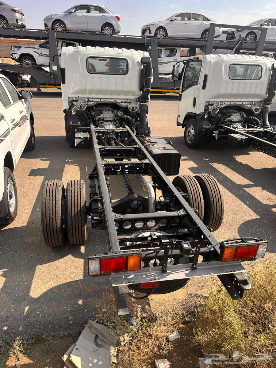 We have a 4-ton long chassis 202563363588718209111
