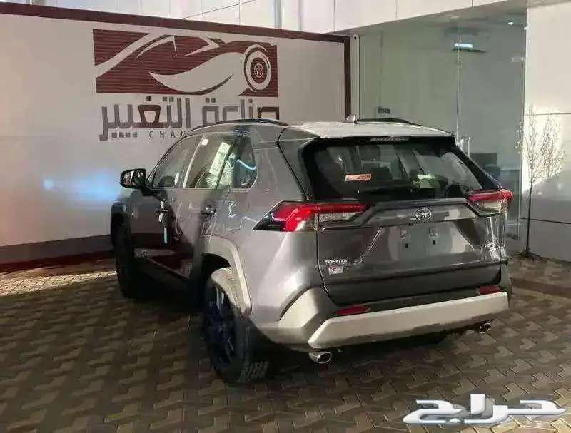 تويوتا راف فور ادفنشر 2024 بسعر 145000 شامل الضريبة63359566127618112