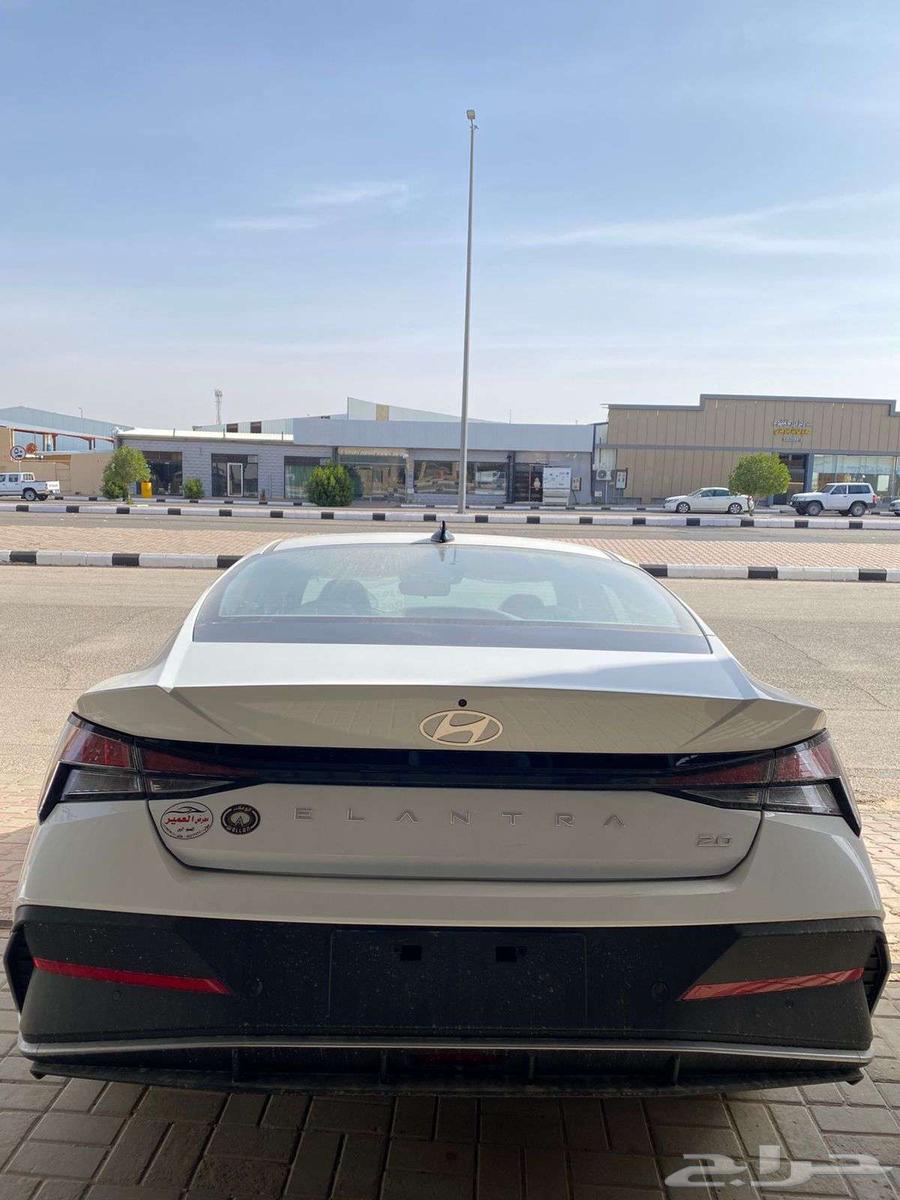 هيونداي إلنترا 2025 سمارت ( كاش63359411702785111