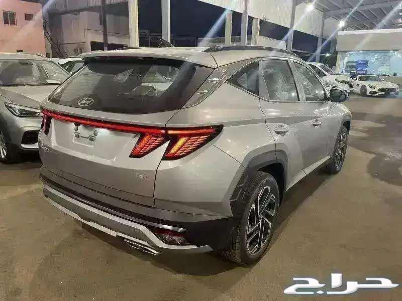 هيونداي توسان كمفورت 1600 سي سي موديل 202563353529814017113