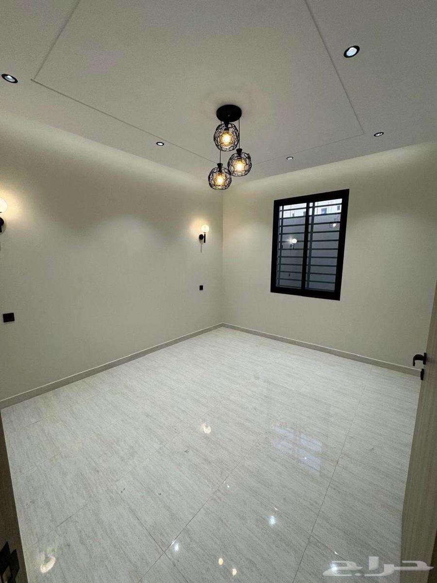 دور أرضى بمخطط هيف للبيع شارع 2063008502137474113