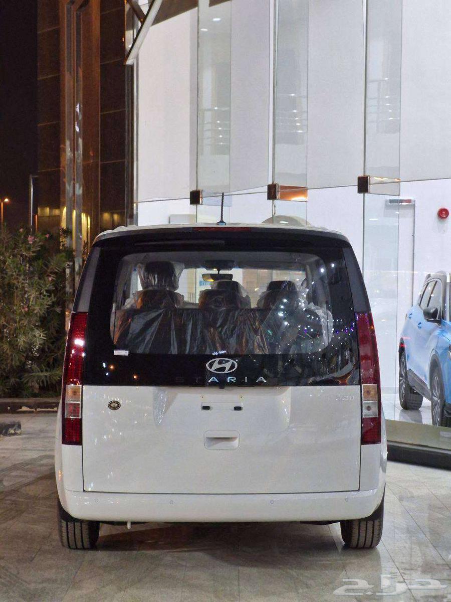 Hyundai Staria 2025 model is available in diesel and gasoline.63352442377347112