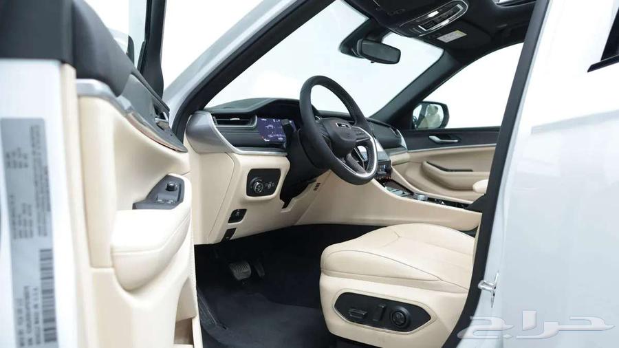 Jeep Cherokee Limited 3.6 2023 at a competitive price, available for cash and installments63352445021185111