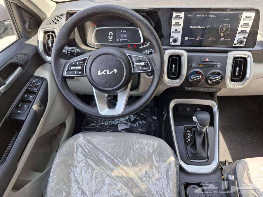 Kia Sonet 2024 with multiple categories to meet your demand in Love South63352442169475113