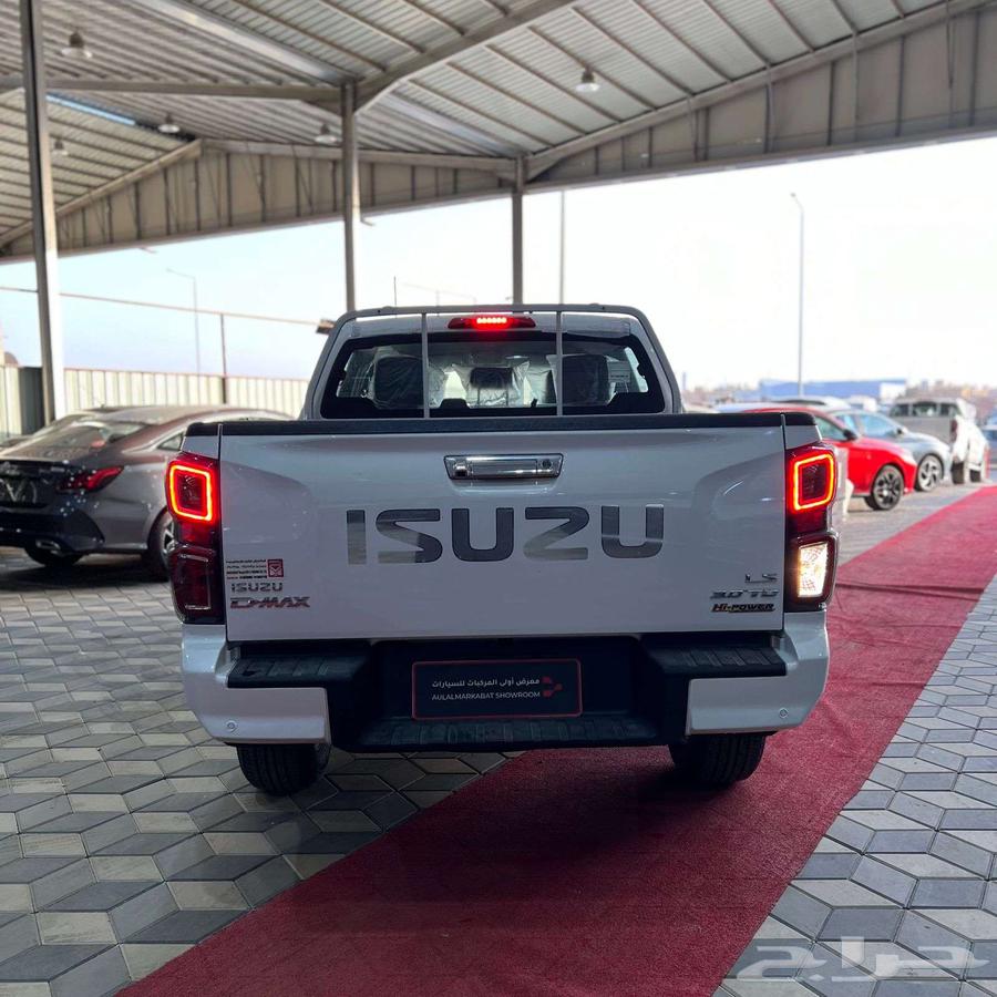 Isuzu D-Max LS full option 2024 with wood63352444951297113