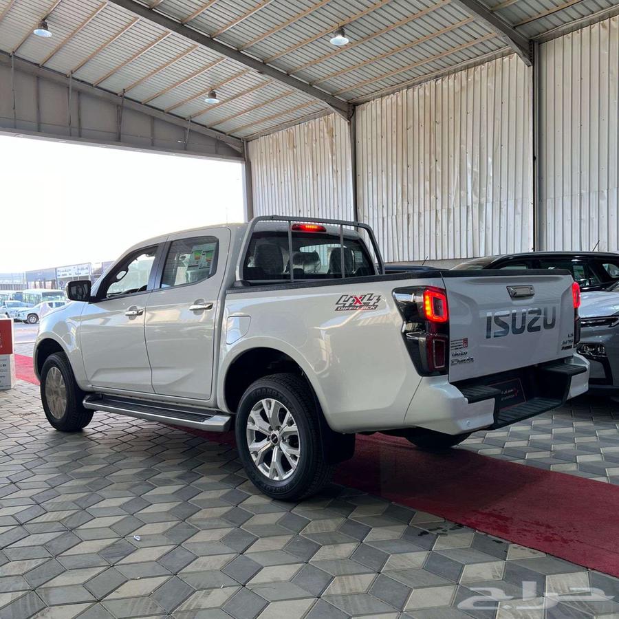 Isuzu D-Max LS full option 2024 with wood63352444951297111