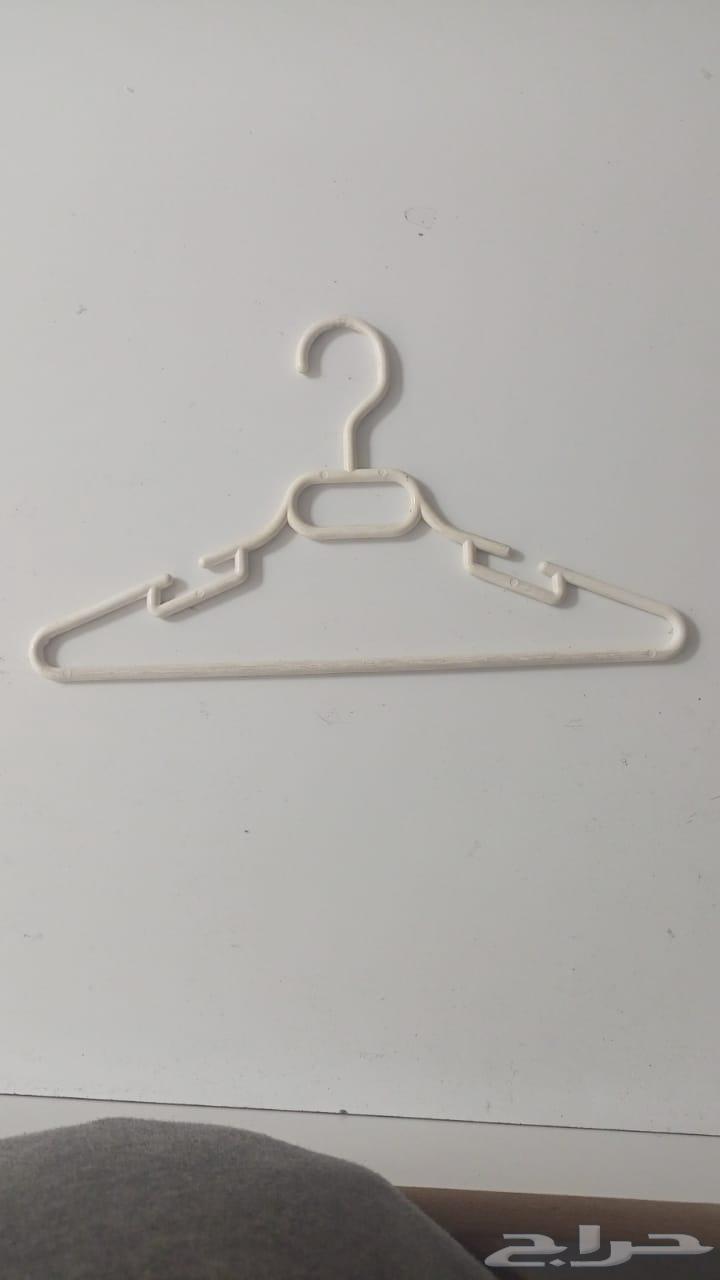 Clothing hangers and stands63229907547395113