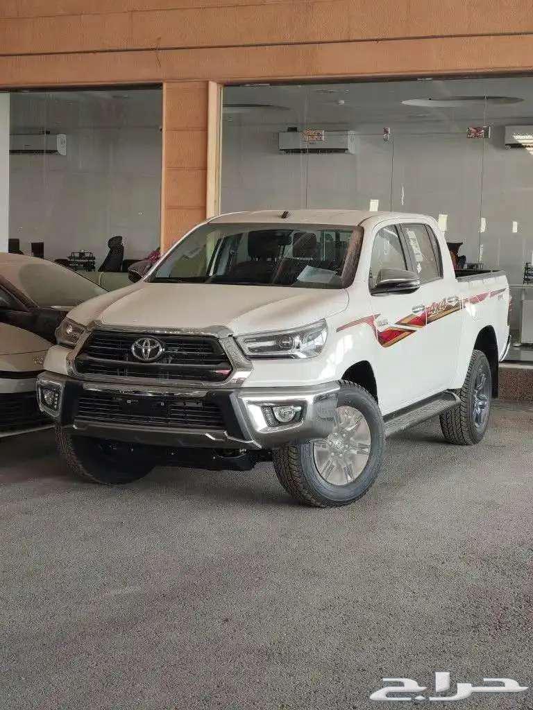 Toyota Hilux GMR full option gasoline Gulf 2025 with installment 1920 Al-Hassan633444607578891121
