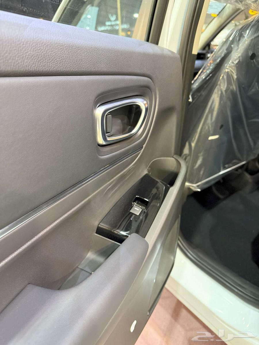 Honda HR-V LX Mid-Level 2024 Model63345112557571111