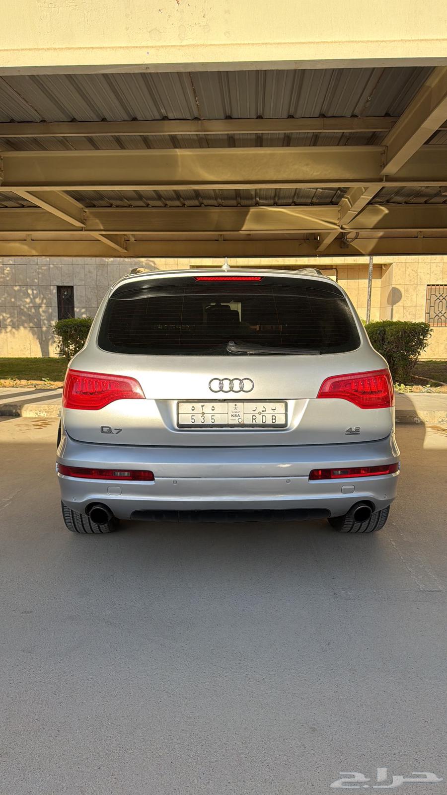 Q7 Audi 2009 for sale with special plate63343464735491111