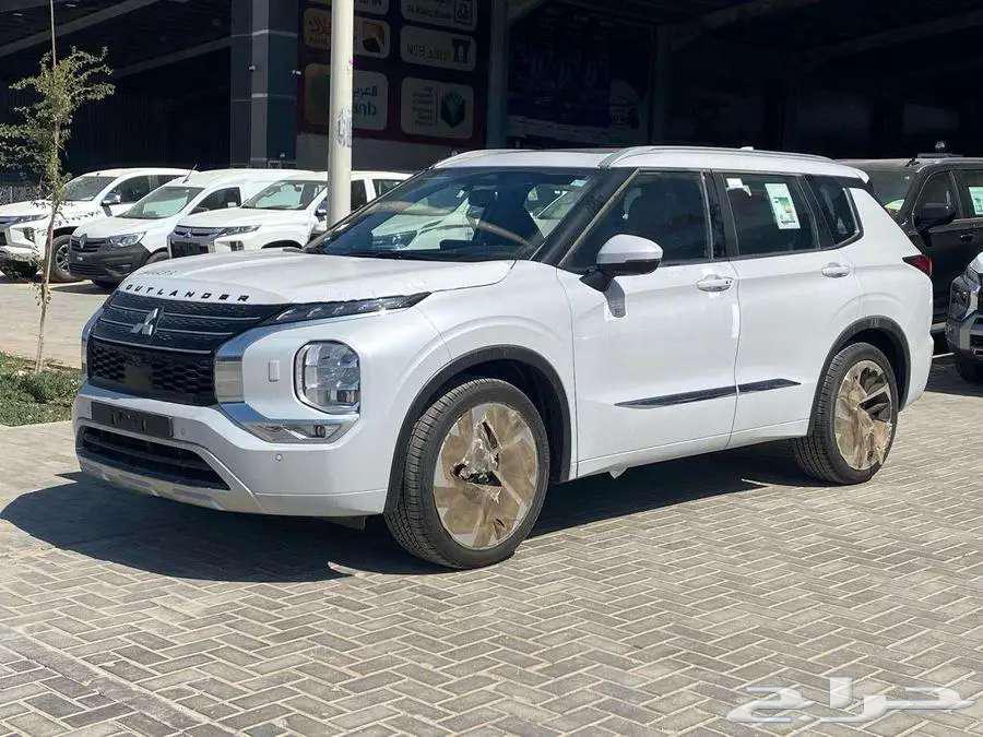 ميتسوبيشي اوتلاندر فل كامل ونص وستاندر2024 سعودي نقد وتقسيط633452787264021113