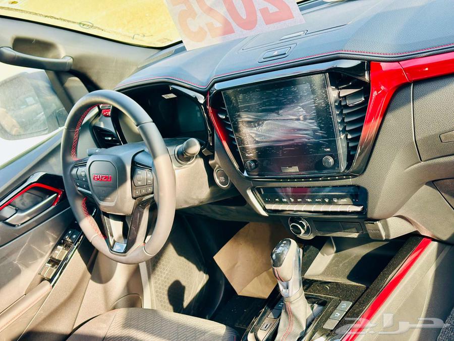 ايسوزو غمارتين GT فل كامل موديل 202563343263386498111