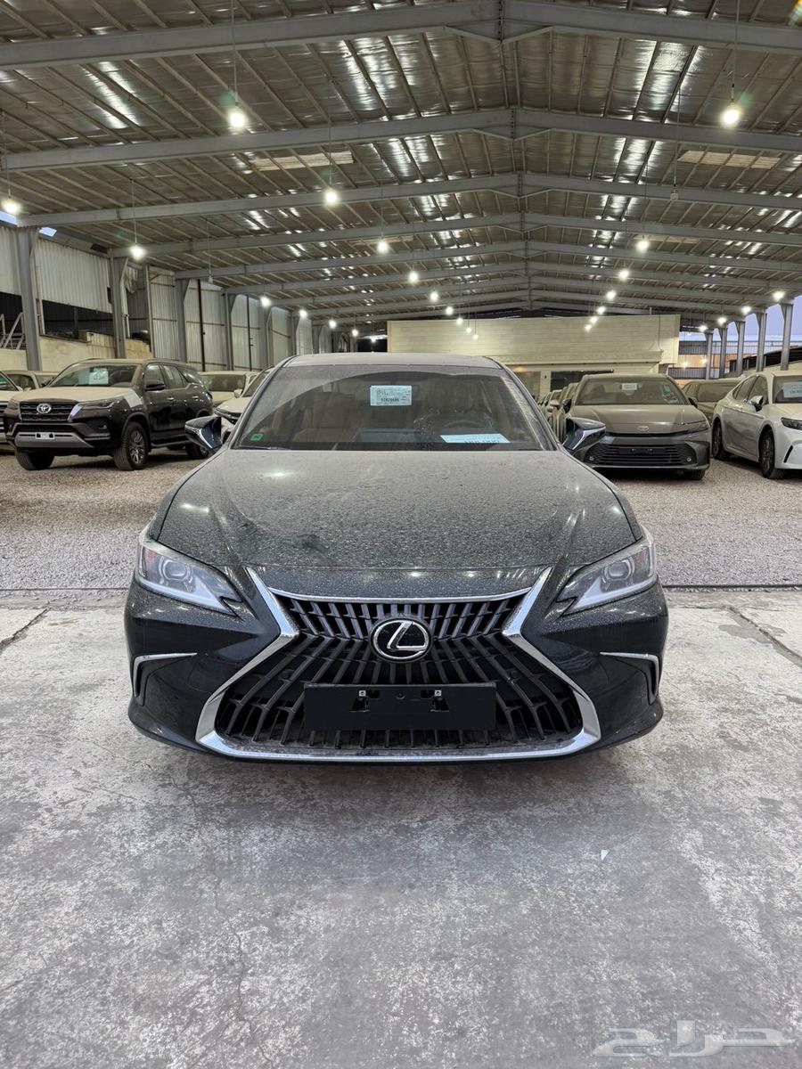 Lexus ES350 black 2024 price 18800063337360364929112