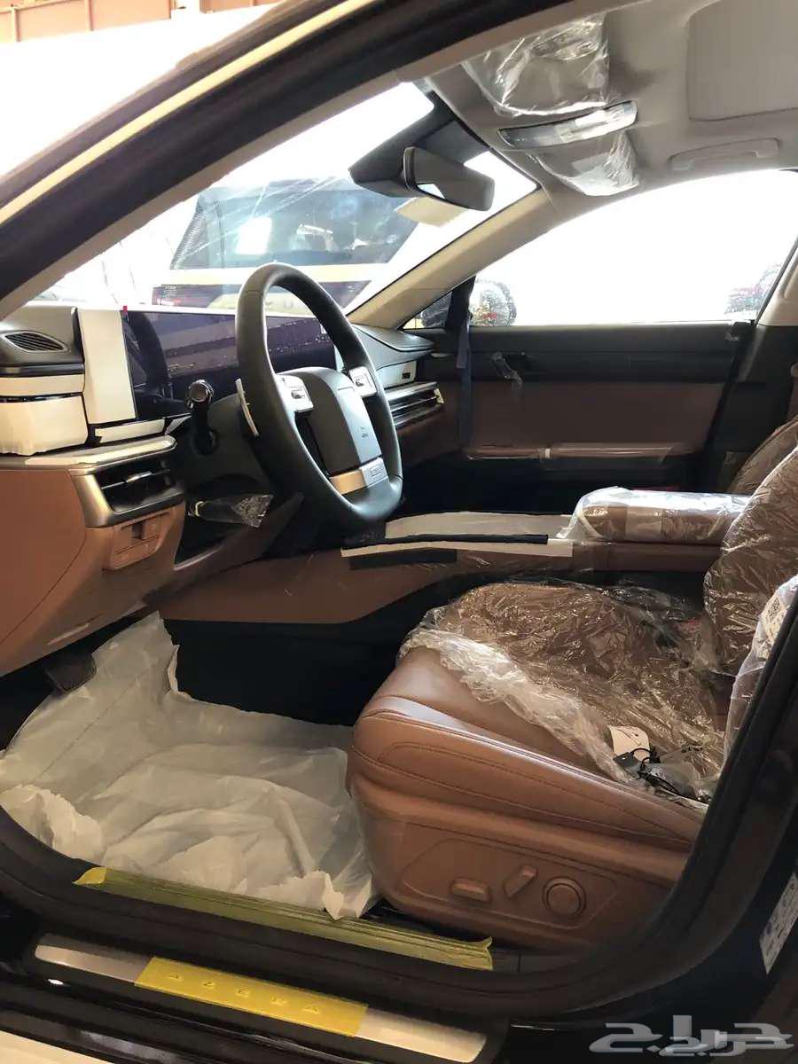 Hyundai Azera Classic Black 2024 for installment of 2200 at Al-Hassan63341048419586112