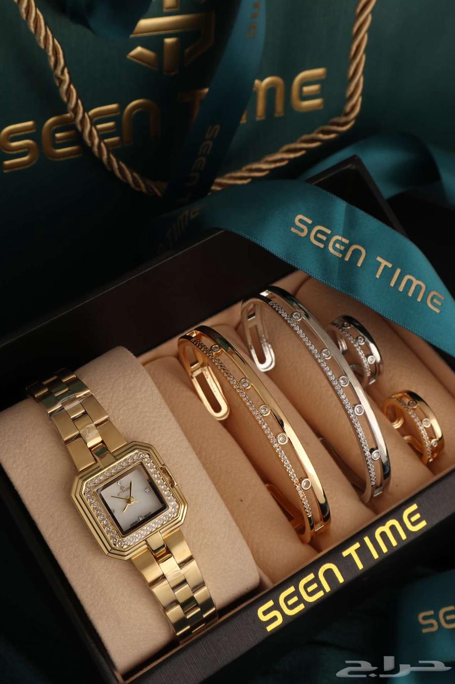 Luxury stainless steel women's watch with bracelets and rings63221041673475114