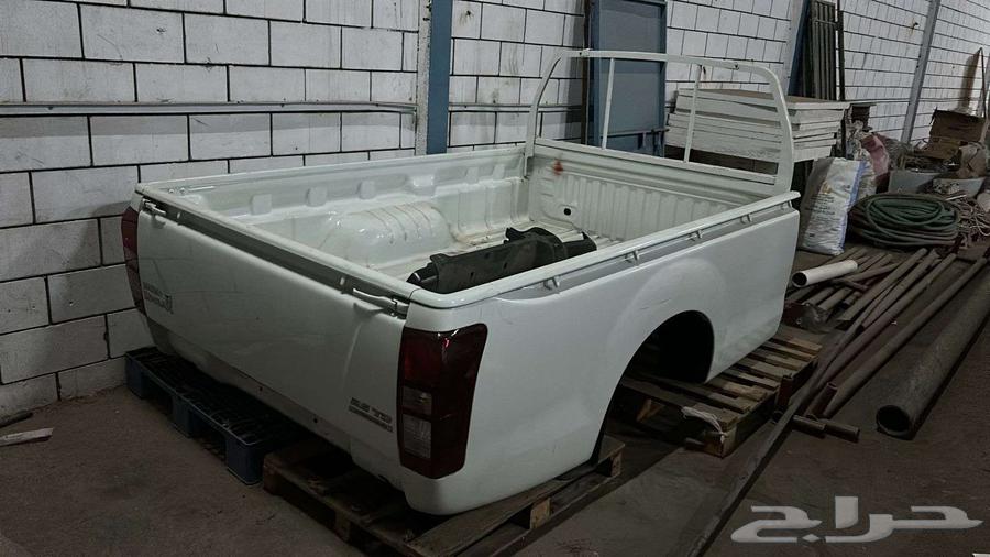 For sale: Isuzu van box truck, new and unused, model 2023 - Jeddah63337474500354113