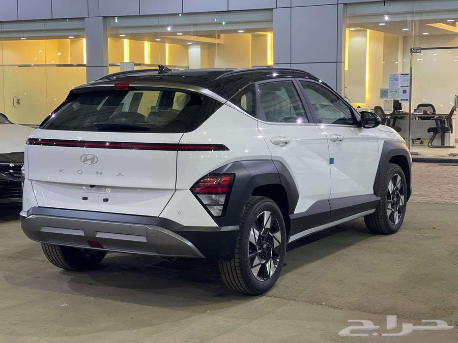 Hyundai Kona 2024 Comfort priced at 94,000, color white63338888125314113