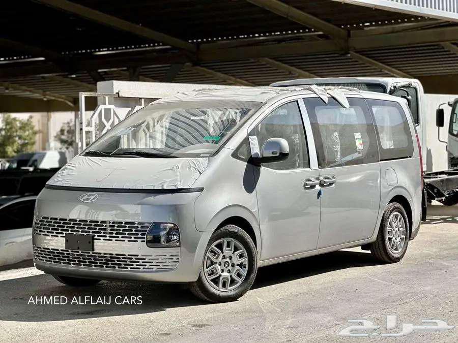 هيونداي ستاريا 2025 ديزل 9 ركاب توماتيك63336001083393112