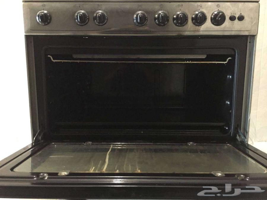 5-burner cooker from Indesit63221052508035113