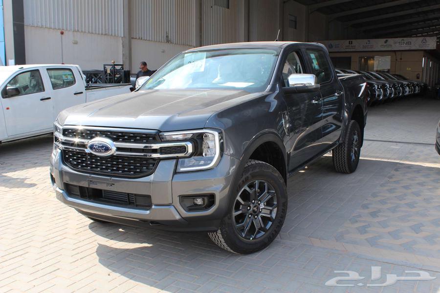 Ford Ranger half cab Gulf edition white, graphite, black with maintenance warranty 202363333814443523111