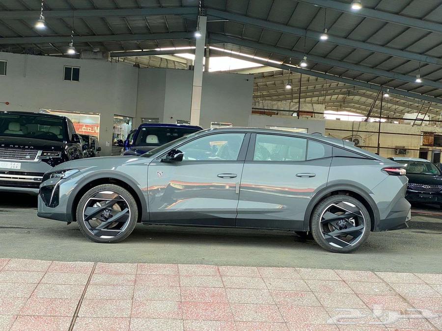 Peugeot 408 2025 model, fully loaded63333814407809111