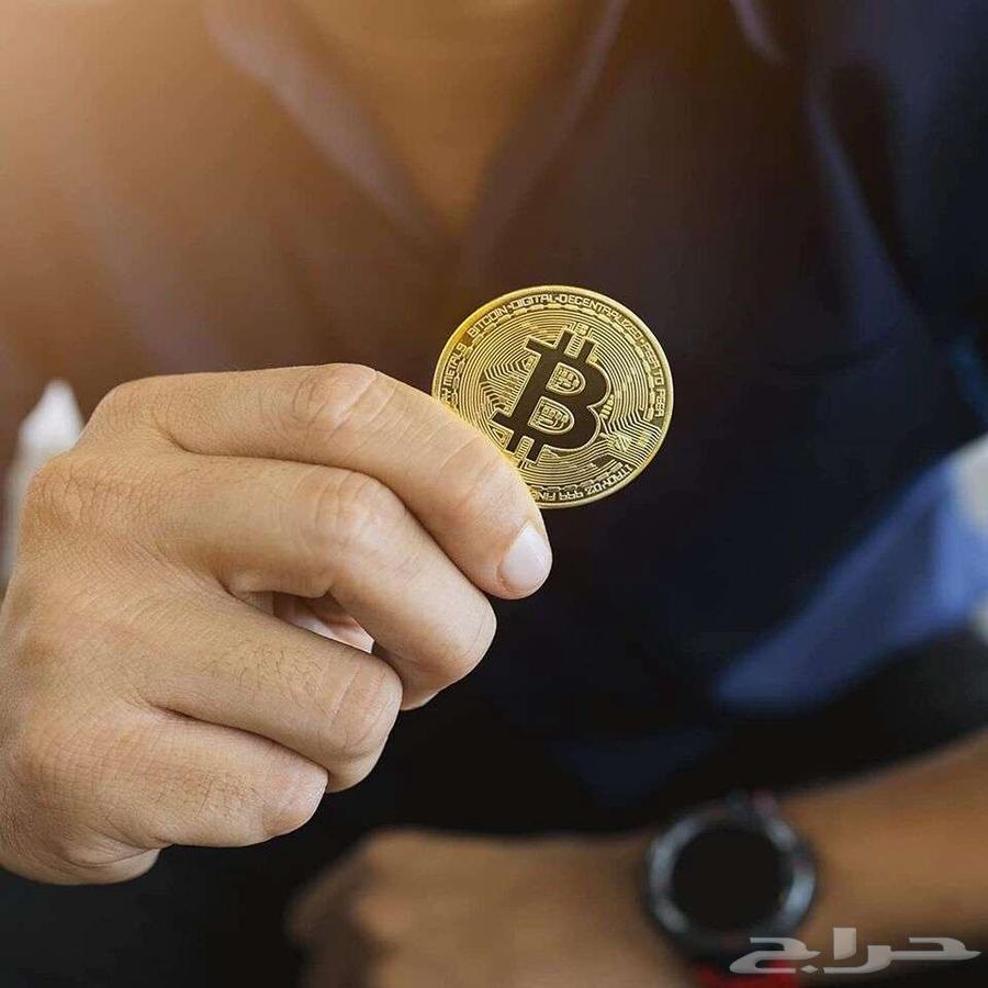 بتكوين معدني مطلي بالذهب BTC63218019992067114