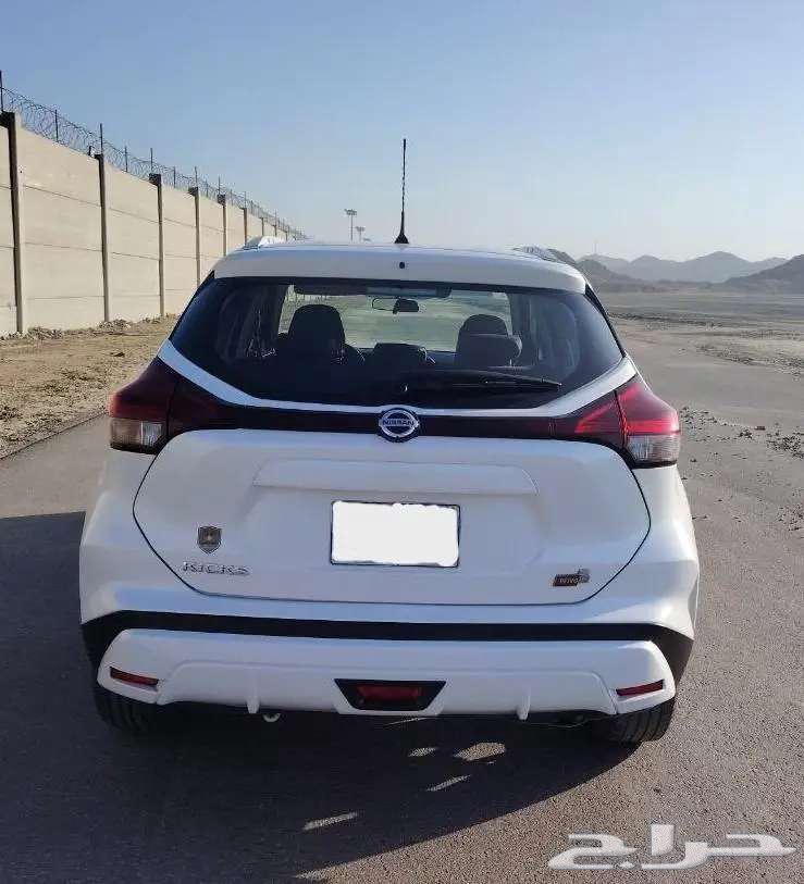 Nissan Kicks Standard 2022, clean, price negotiable63328813701762111