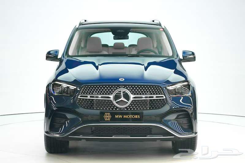 Mercedes GLE 450 SUV 2025 model, Gulf specs, blue beige63326921815299111