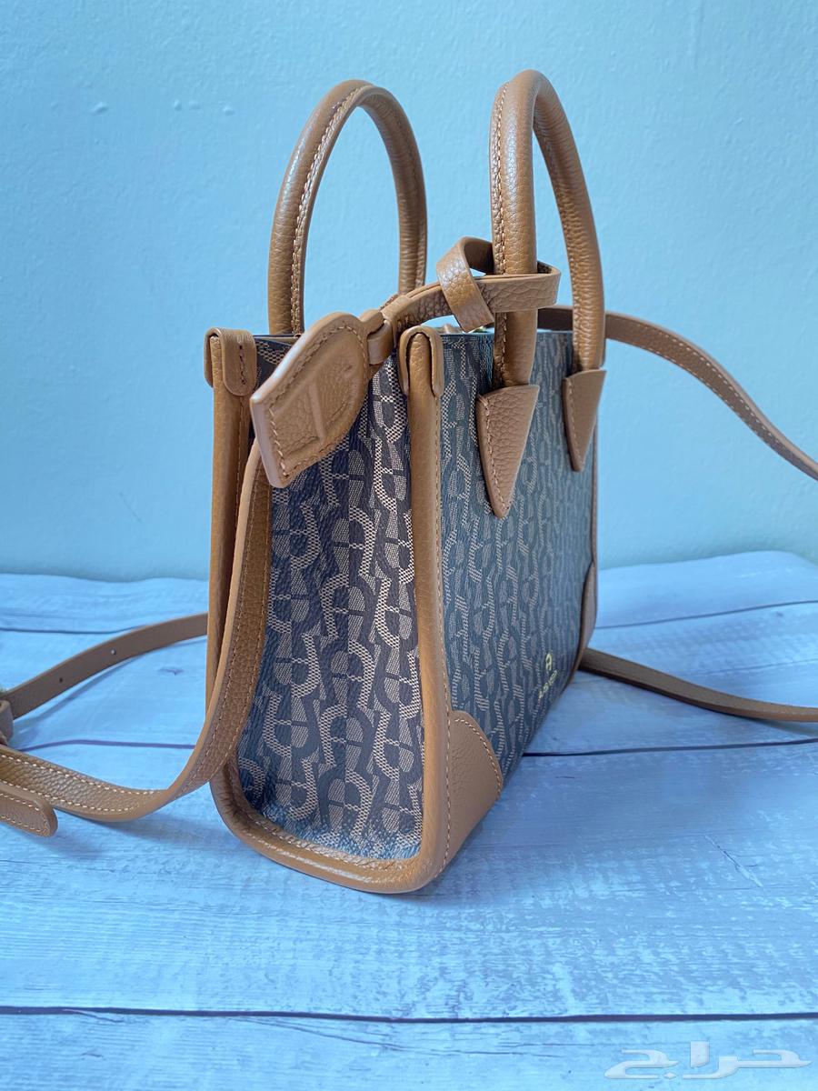 Original shoulder bag from the Aigner brand, comes with the invoice63215589932802112