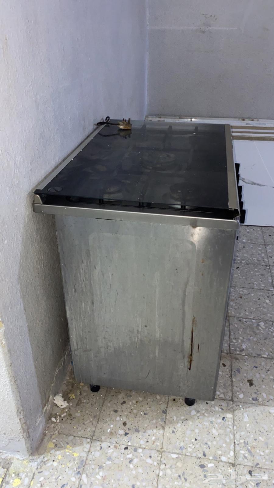 فرن للبيع نضيف63214627974147112