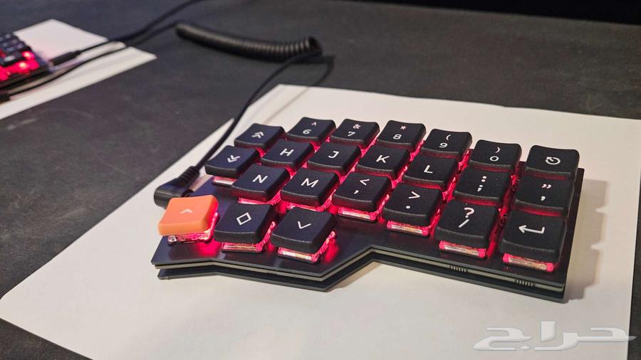Corne keyboard63524387610371113
