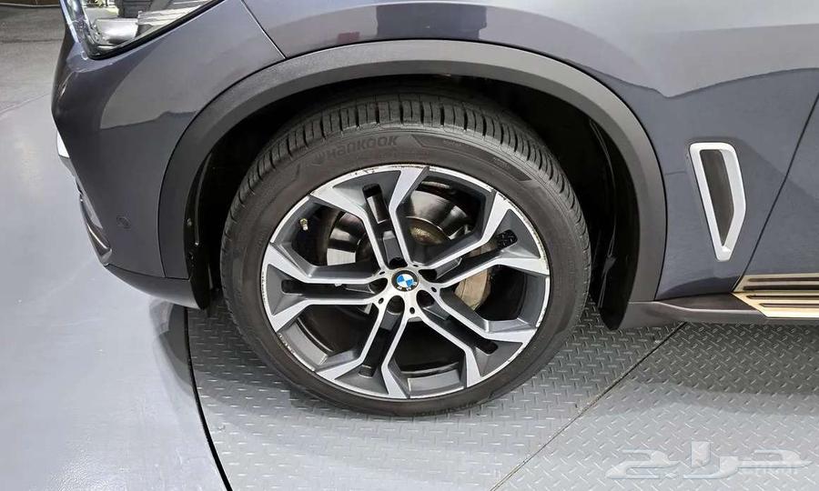 2020 BMW X563321888493443114