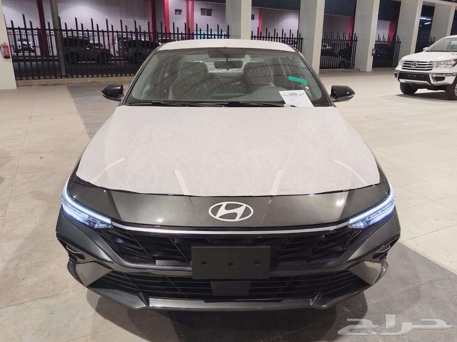 Hyundai Elantra 2.0 Smart 2025633253056163851123