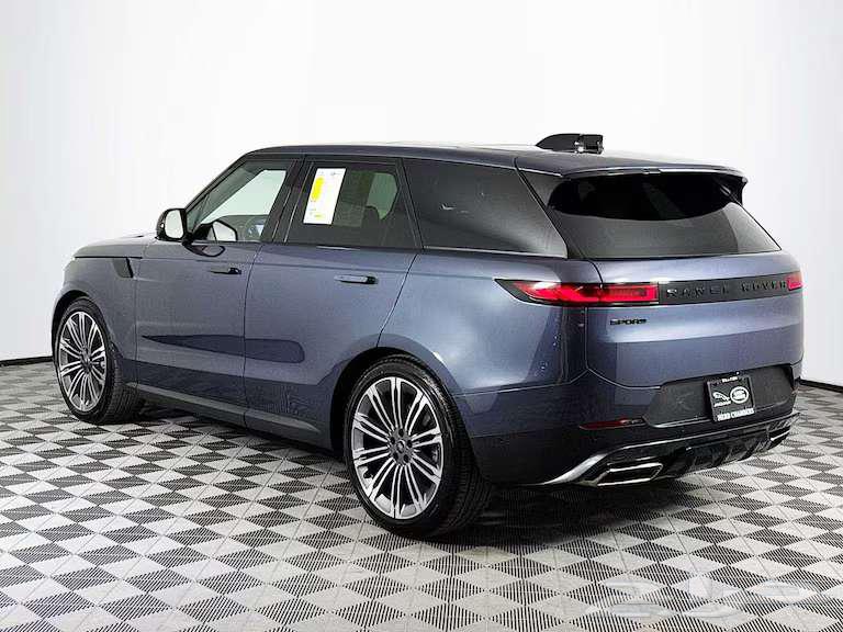 2024 Range Rover Sport SE63317501966722113