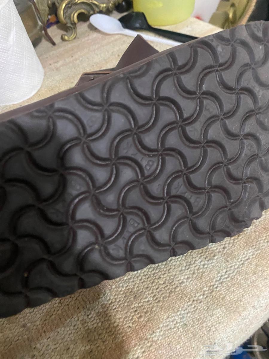 I ordered German shoes online, but they turned out to be too big.63209561933570112