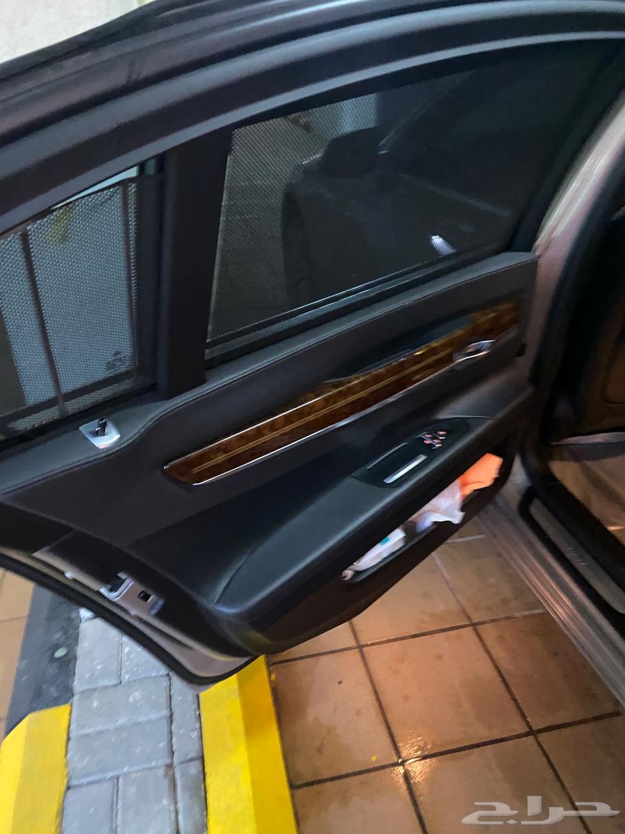 BMW 730 201563317182763906114