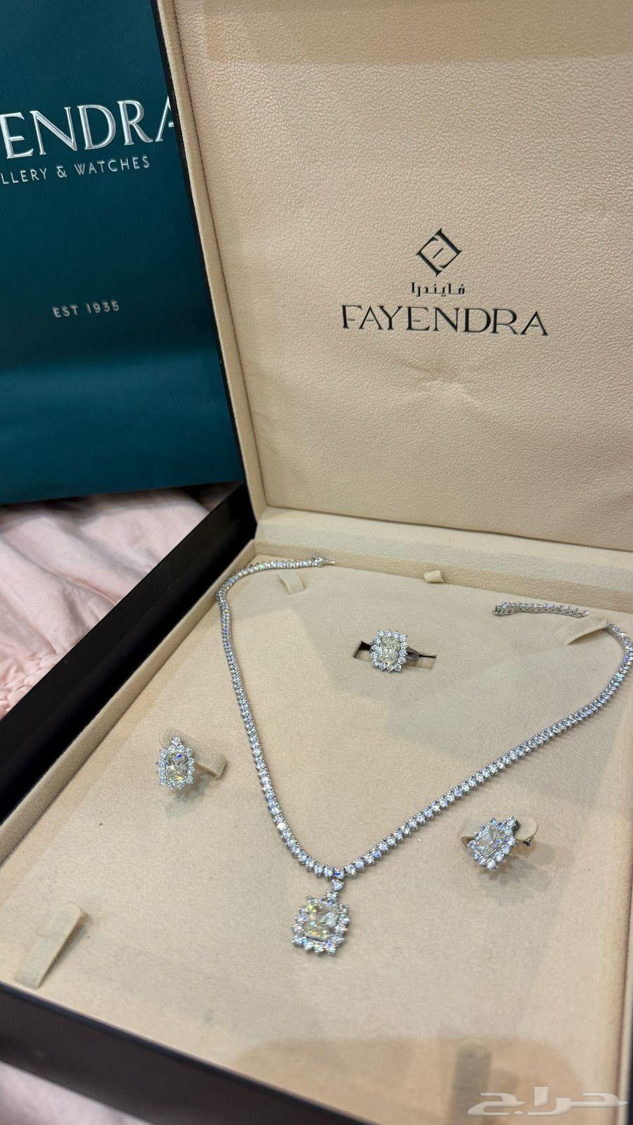 Women's set63209546518273110