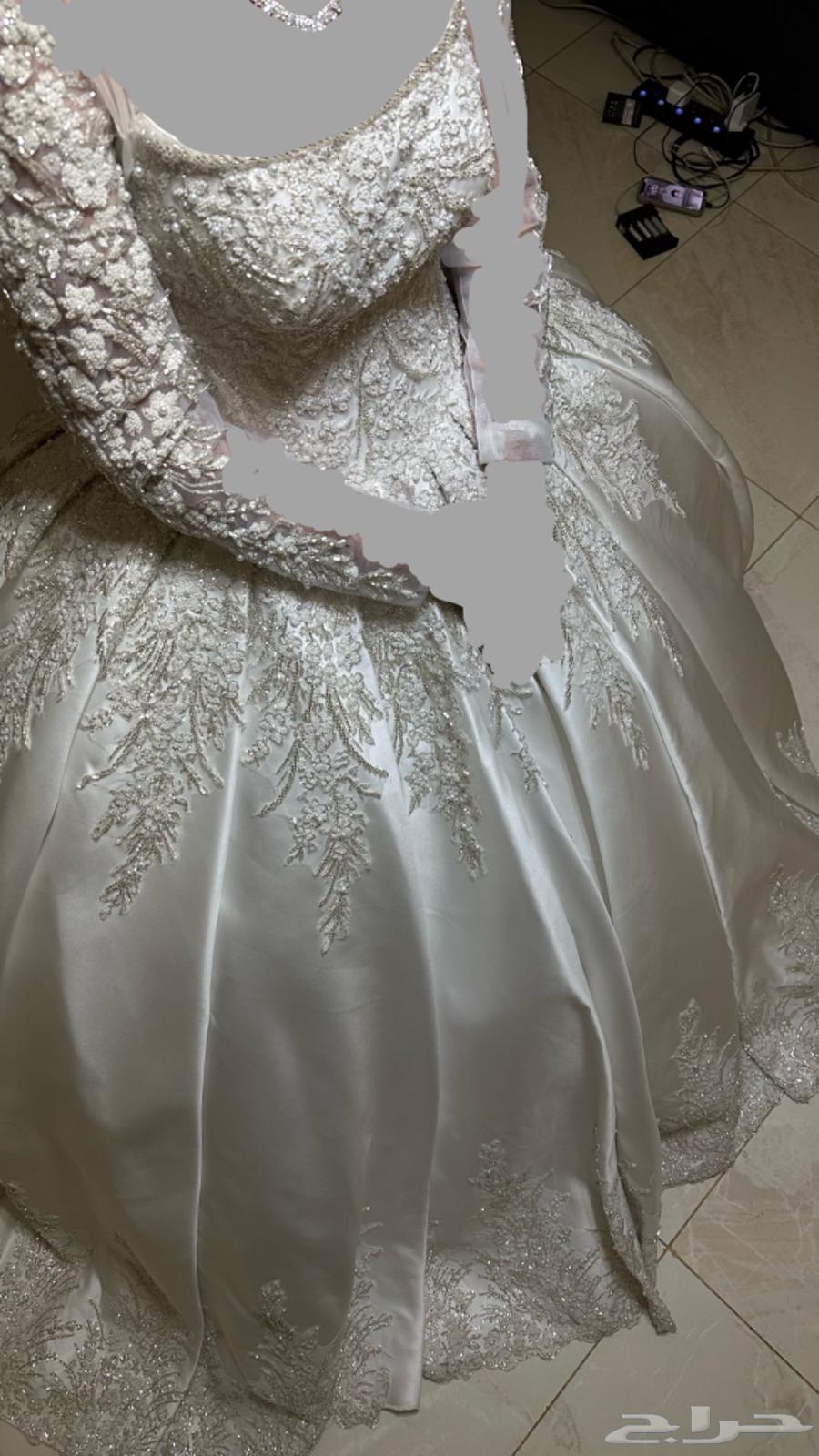 A new wedding dress at an attractive price, a wedding gown63208104503938113