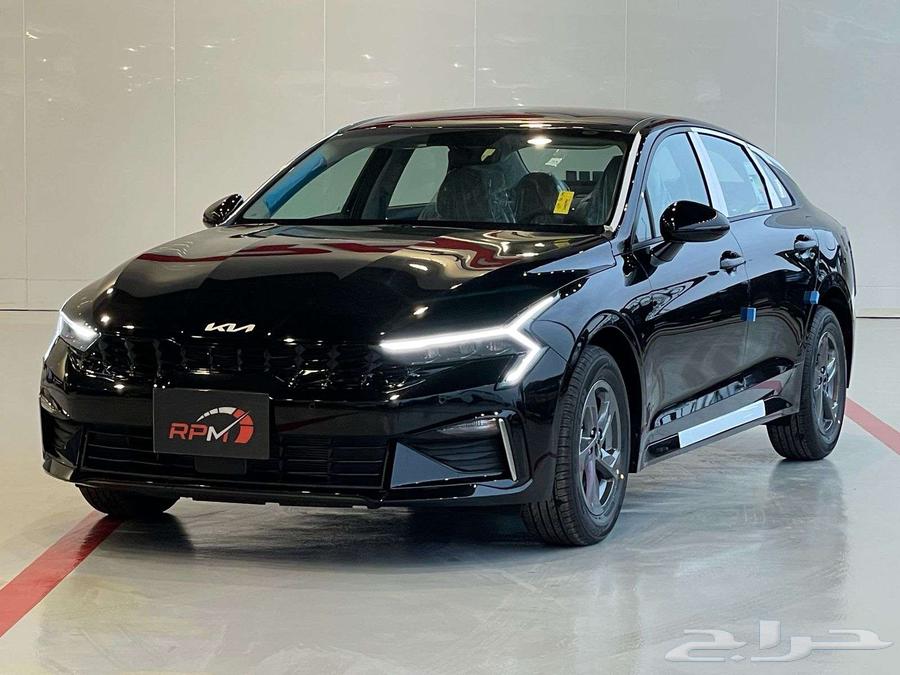 Kia K5 Standard 2025, Foundation Day offer: 82,000 before tax63320759622401111