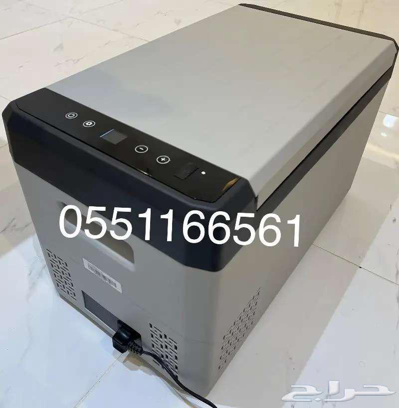 A portable refrigerator for cars used for all trips.63206101146499112