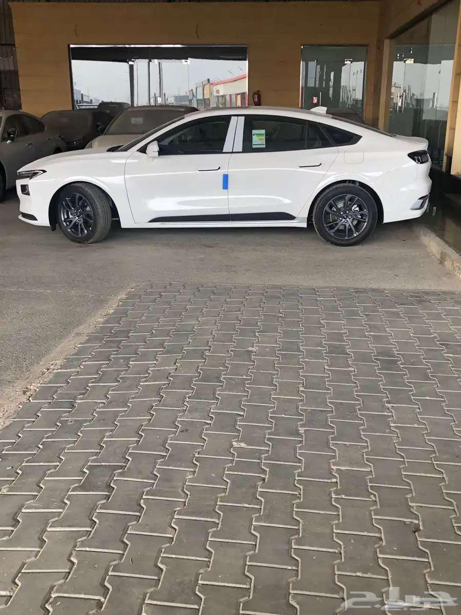 فورد تورس امبيانتي 2025 بقسط 2050 متوفر لدى الحسن63313762513665111