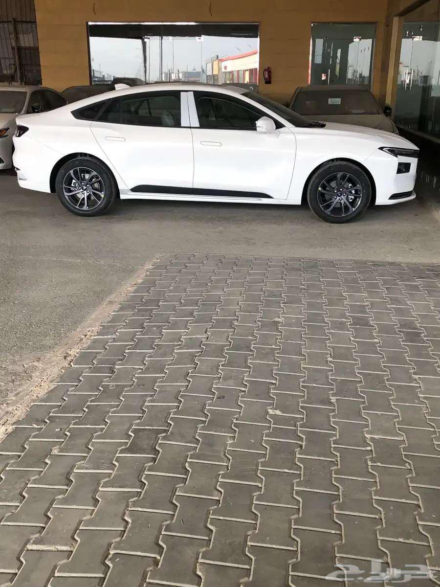 فورد تورس امبيانتي 2025 بقسط 2050 متوفر لدى الحسن63313762513665114